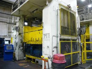 700-ton-capacity-rovetta-press-line-for-sale-6