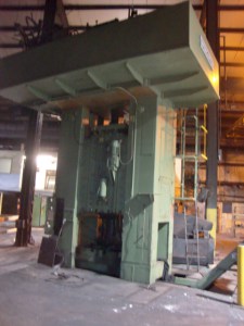 Weingarten 800 Metric Ton Press (8)