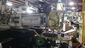 600 Ton Injection Molding Machine For Sale