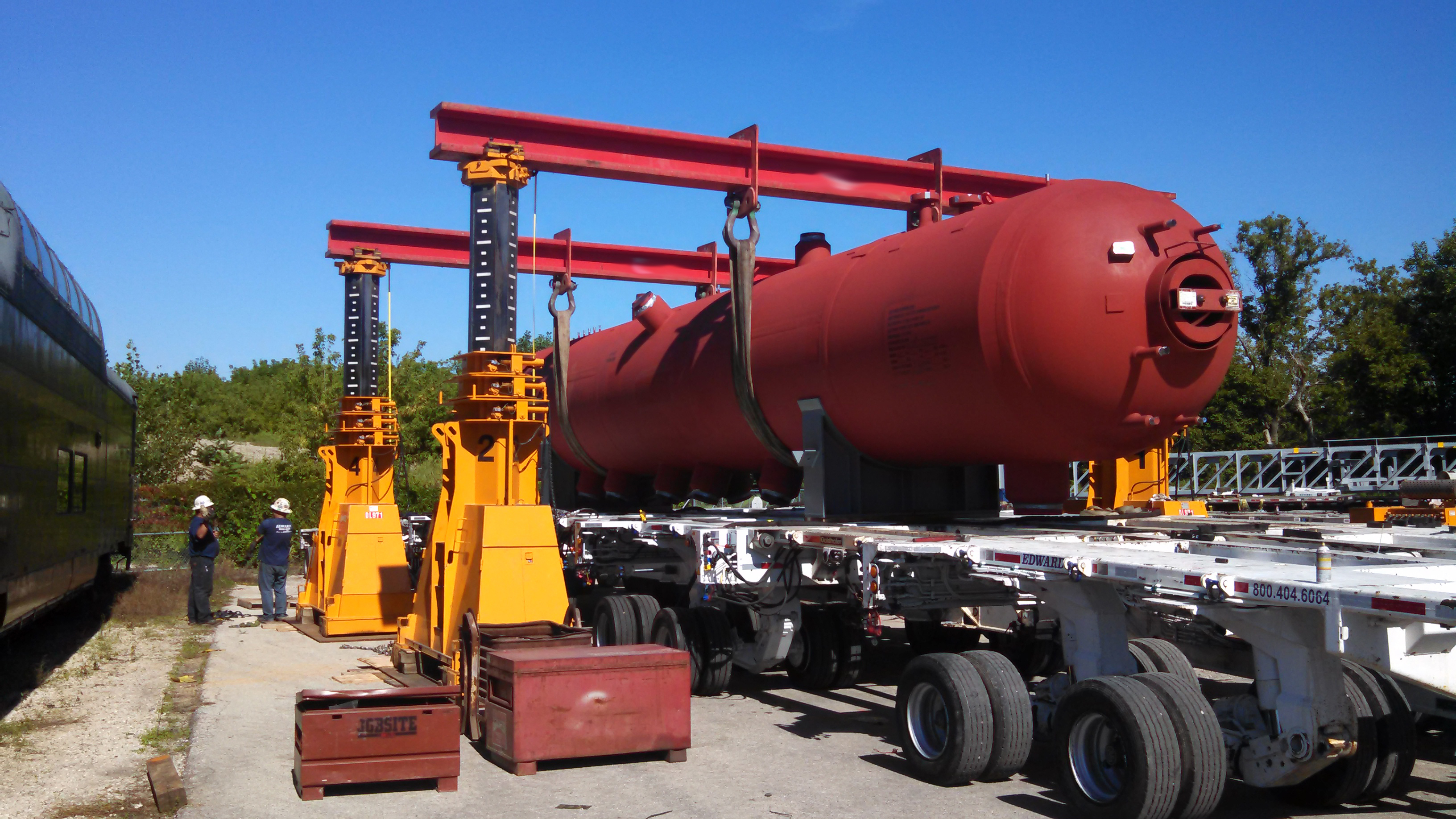 J & R Engineering 450 Ton Lift-N-Lock Hydraulic Gantry For Sale