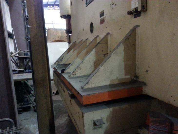 Clearing Niagara Flange Bed Press Brake For Sale