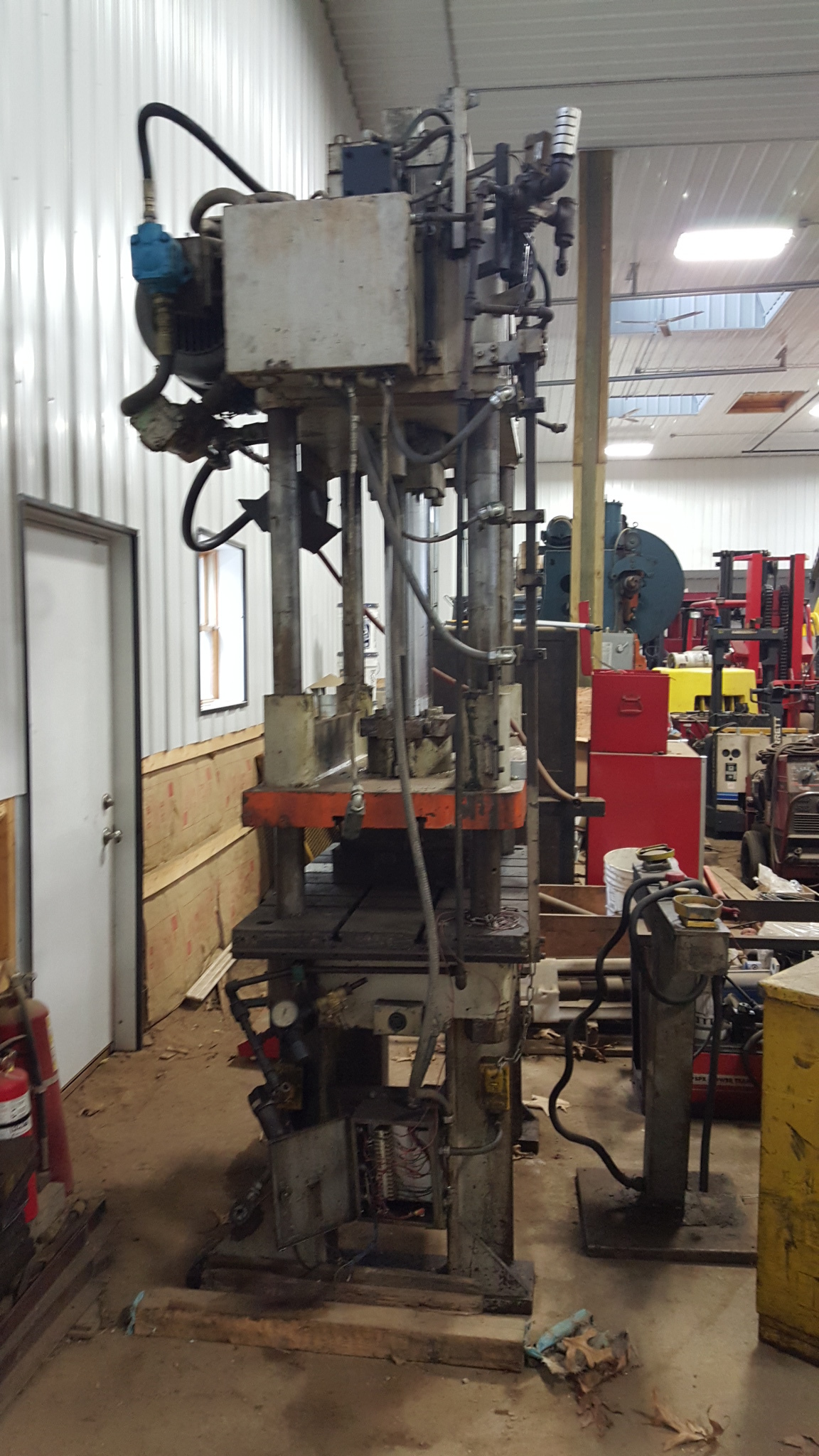 50 Ton Capacity Greenard 4-Post Hydraulic Press For Sale