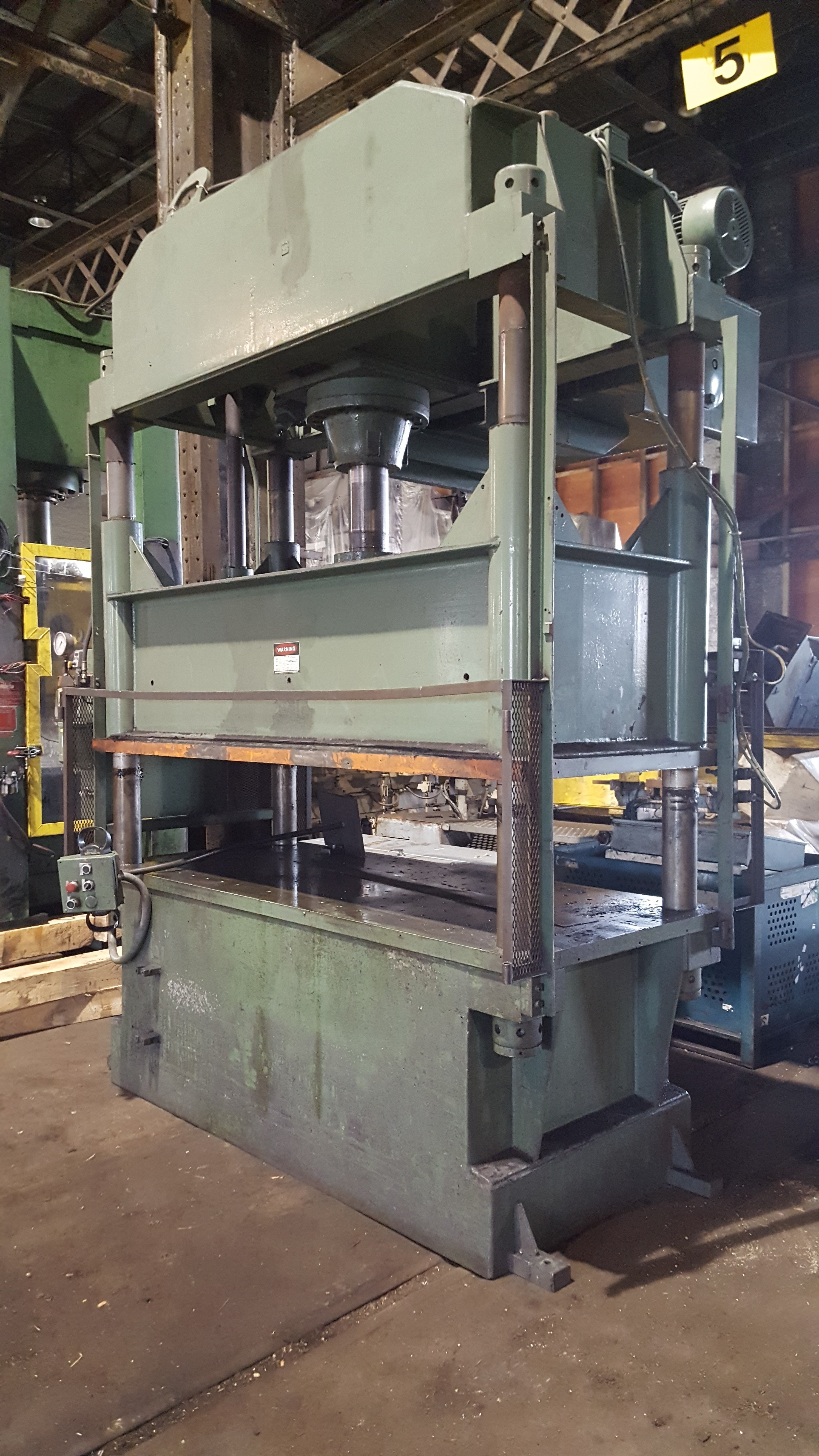 100 Ton Dake 4-Post Down-Acting Hydraulic Press For Sale