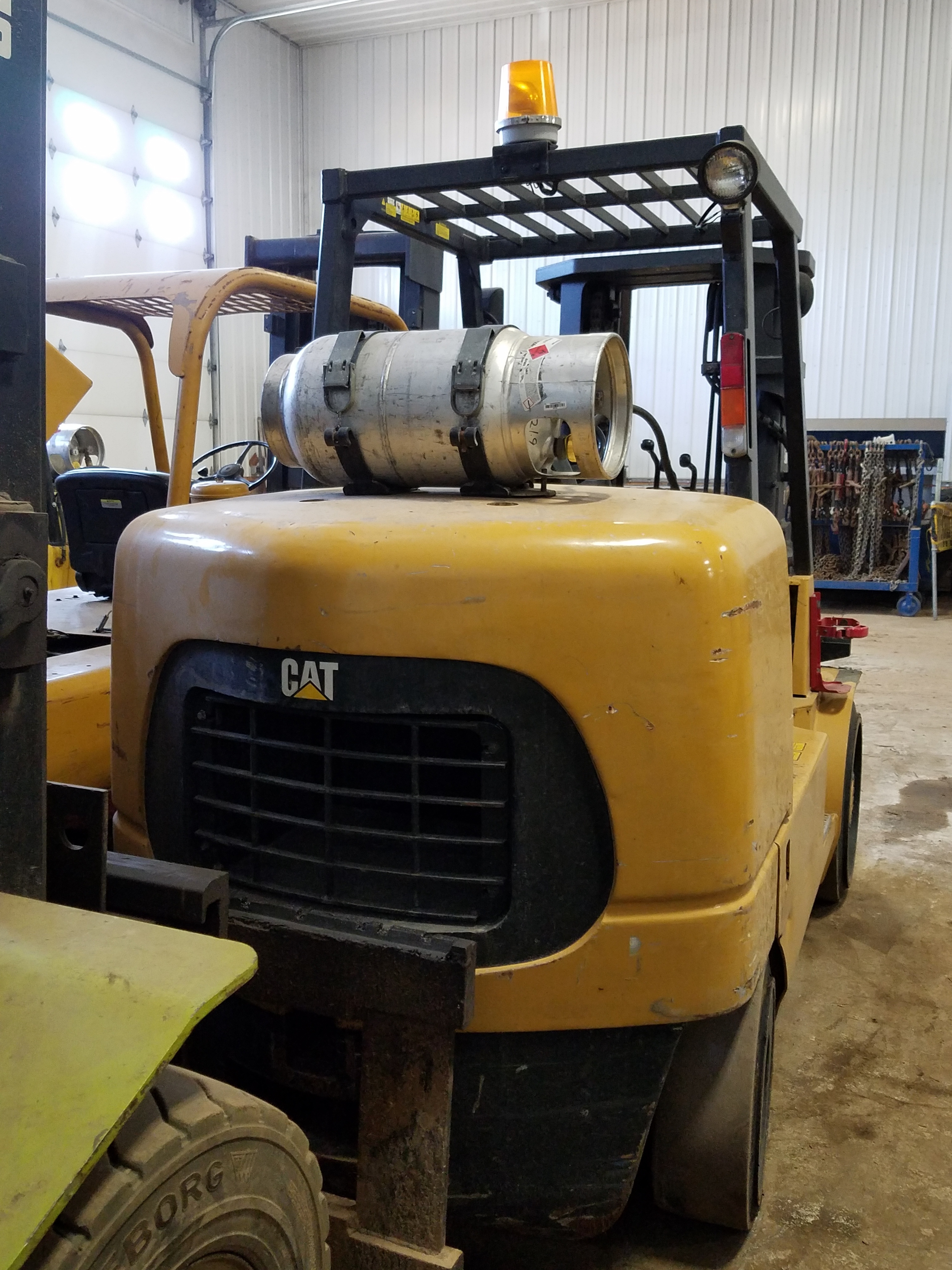 15,500lb. Capacity Cat Forklift For Sale