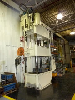 300 Ton Capacity Dake Four-Post Hydraulic Press For Sale