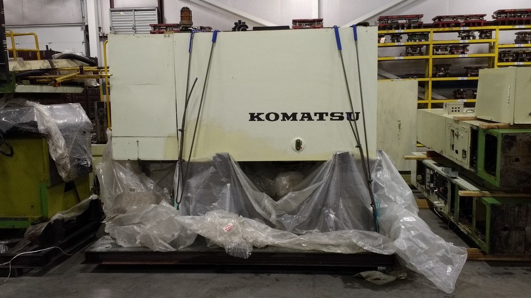 300 Ton Capacity Komatsu Straight Side Press For Sale