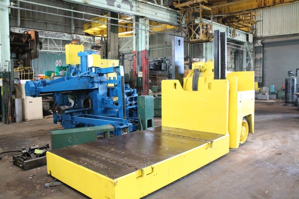 30,000lb. Elwell Parker Hydraulic Die Cart For Sale