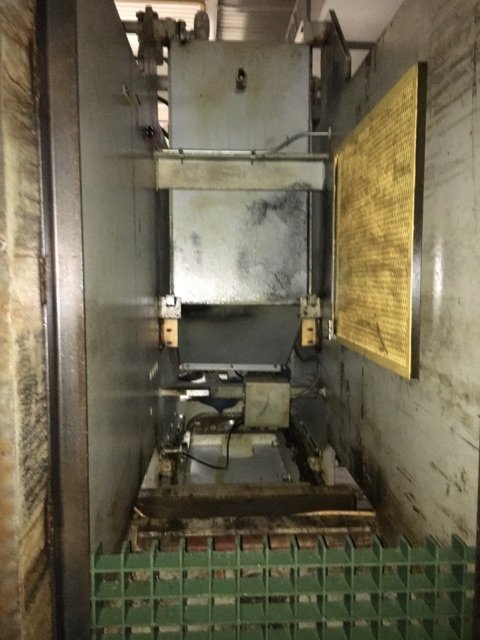 150 Ton Capacity Pacific Hydraulic Press For Sale