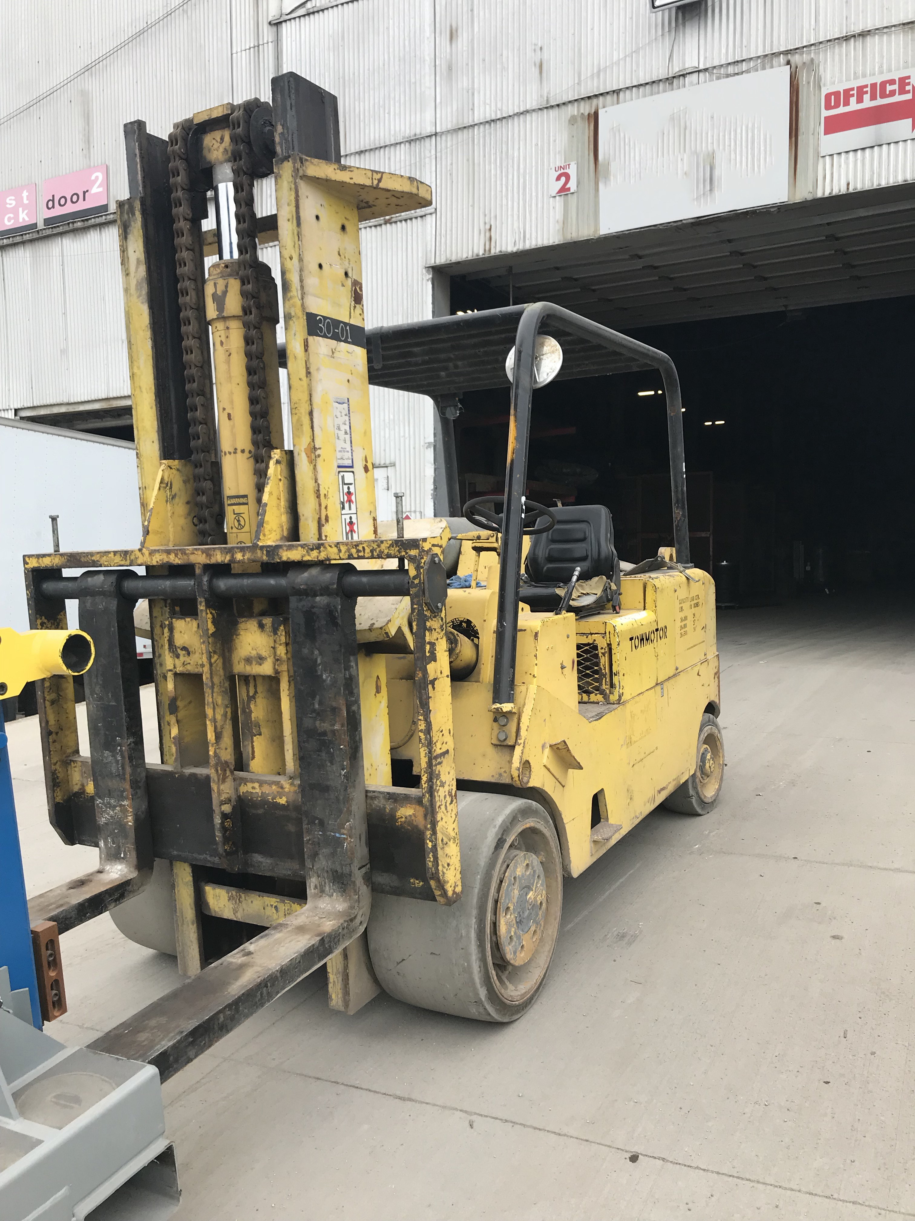 30,000 lb. Capacity Cat T300 Forklift For Sale