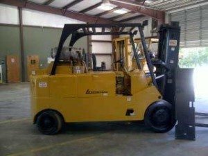 25,000lbs. Royal Forklift 1