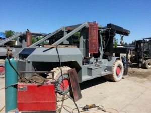 80,000lb Taylor Forklift 2