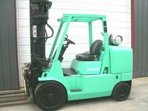 mitsubishi 7000kg fork truck