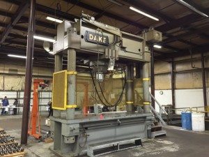 600 Ton Straightening Press