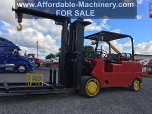 30000lb-capacity-cat-model-t300-forklift-for-sale-2