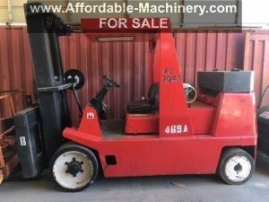 30,000lb. to 40,000lb. Capacity Rigger Lift Forklift For Sale