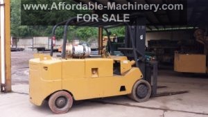 30000lb CAT T300 Forklift For Sale